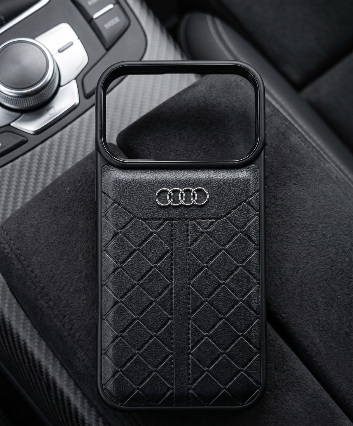 I Phone 17 pro max PREMIUM AUDI